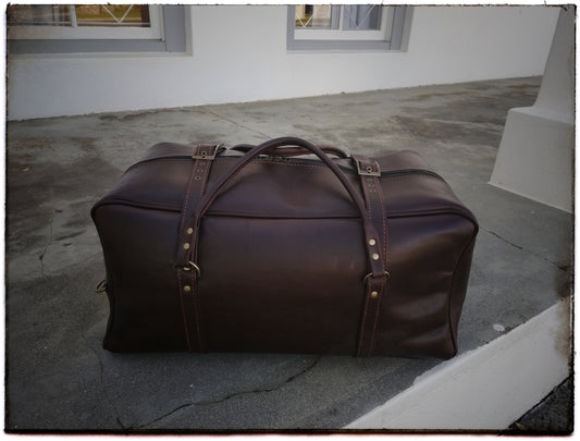 The William Travel Bag