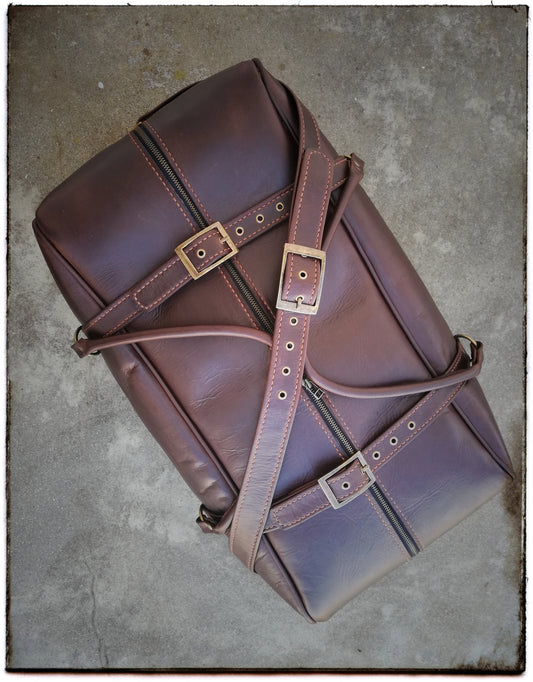 The William Travel Bag